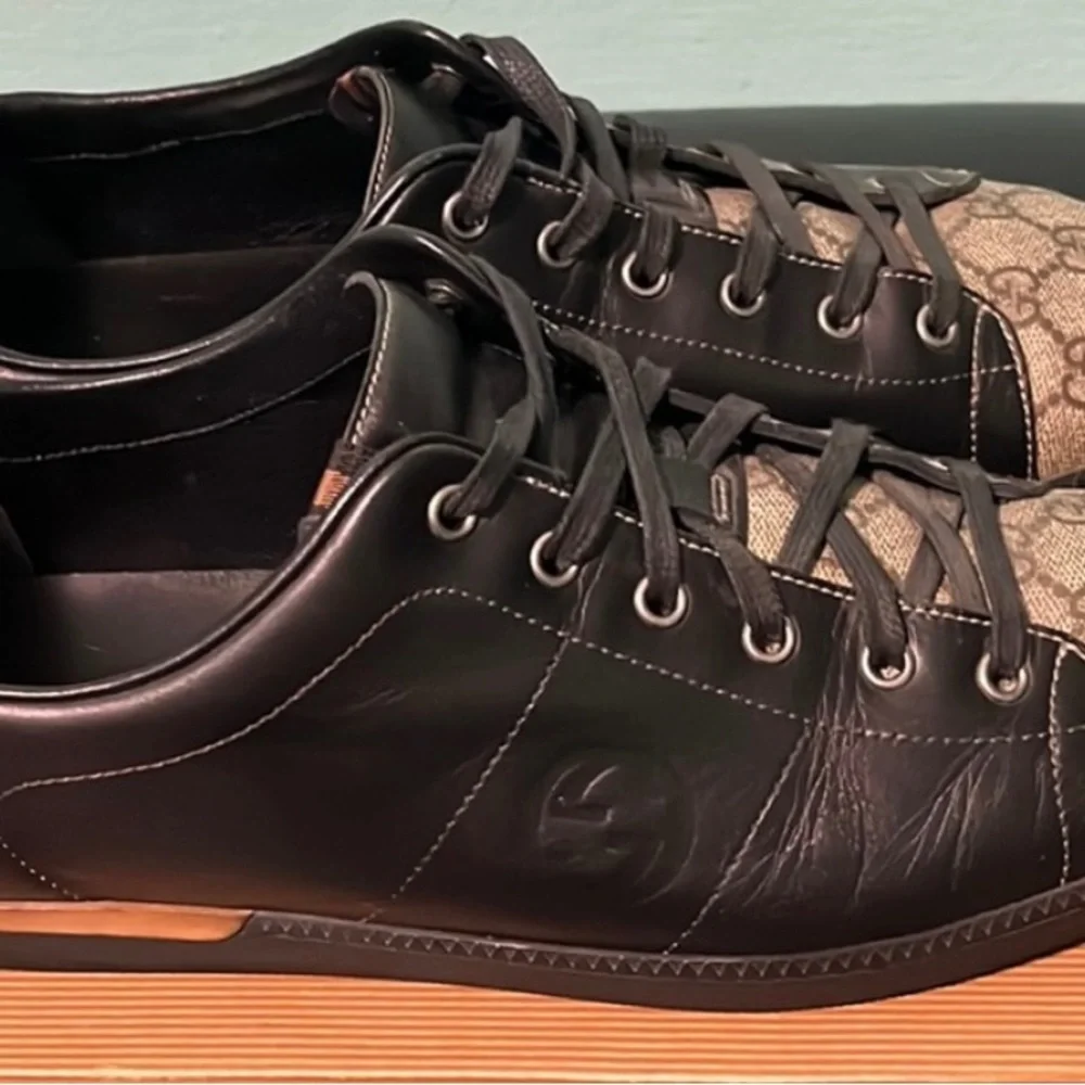 Gucci, men’s sneakers, size 10, authentic 100%